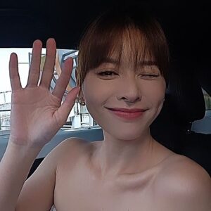 He Ying Ying Instagram - quick lippie moment before work! this was yesterday's lip combo ❣️