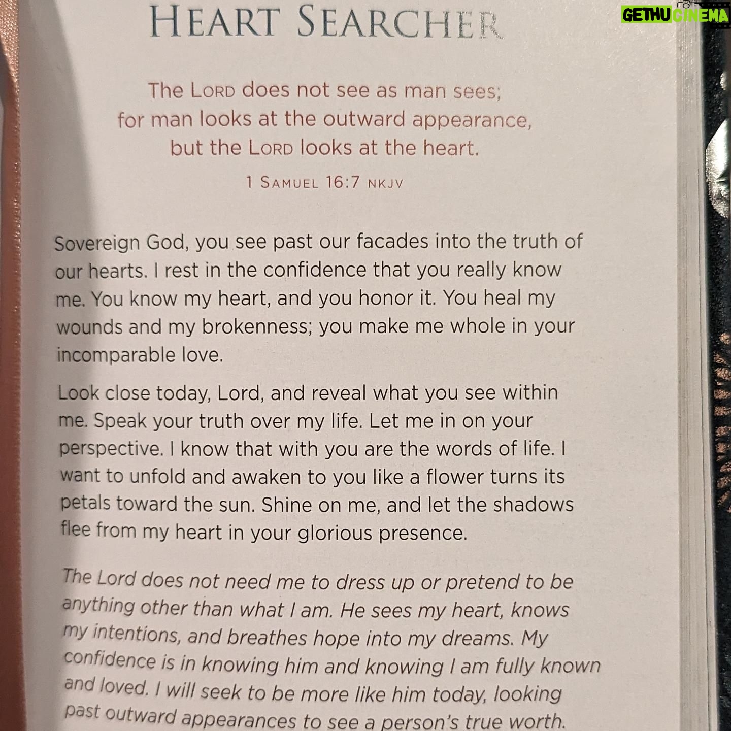 Heather B. Instagram - GOD MORNING π You know sometimes folks come with smiles, words, hugs, handshakes, daps, labels, bags and jewelry...and it's ALL FAKE. The heart NEVER LIES though. I NEEDED this reminder today. ππΎπ«ΆπΎ AMEN #THEHAPPYHOURWITHHEATHERB #THANKYOUGOD