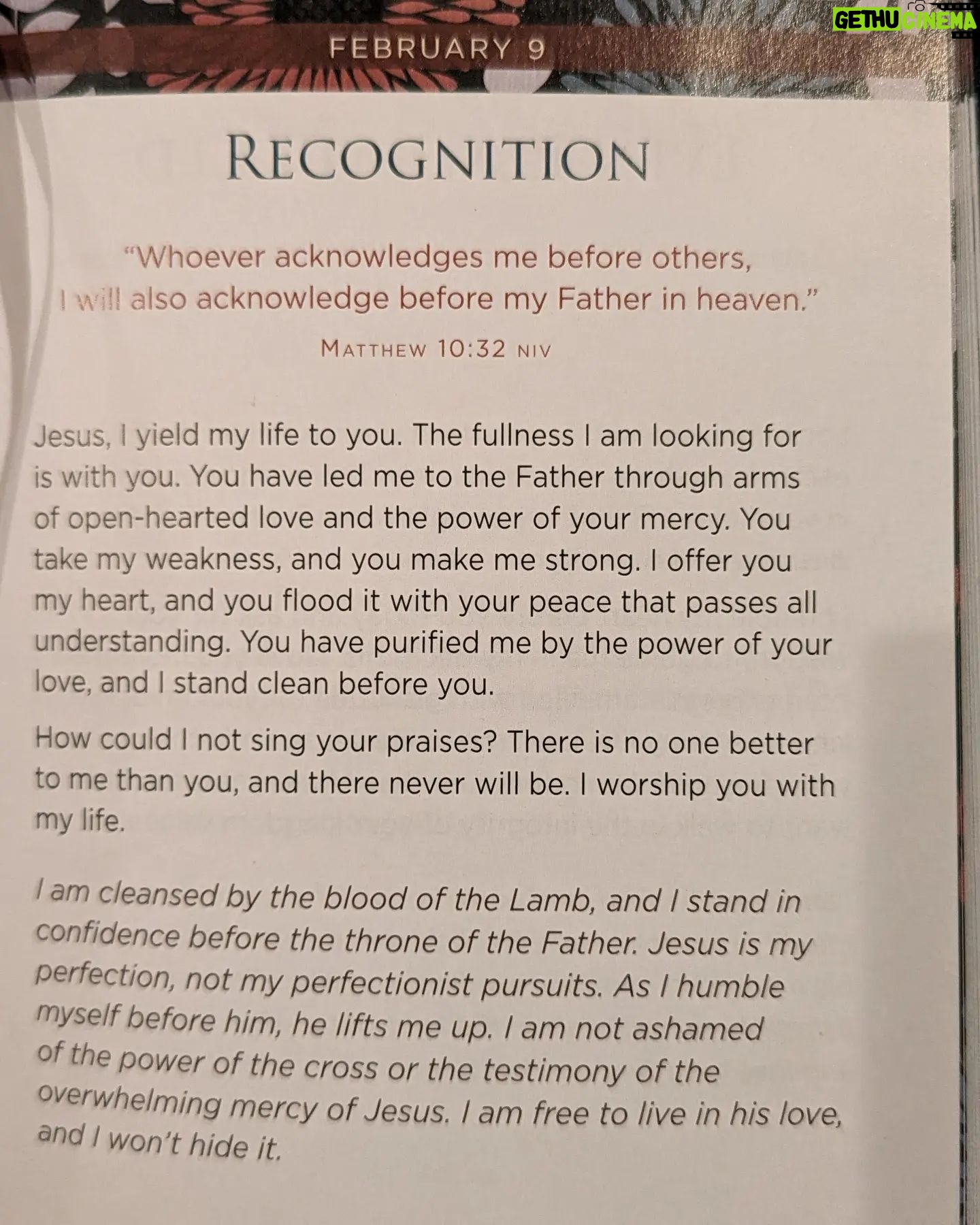 Heather B. Instagram - T.G. I.F!!! WE MADE IT HAPPY HOUR CREW!!! AND FIRST THINGS FIRST..... WE GOTTA RECOGNIZE "WHO" WOKE US UP TO EXPERIENCE HIS MIRACLES TODAY! HIS GRACE! HIS FORGIVENESS! HIS BLESSINGS HIS LOVE! HAVE A BEAUTIFUL DAY! And let "worry" worry itself....NOT YOU!" -H.B. AMEN! #THEHAPPYHOURWITHHEATHERB #THANKYOUGOD