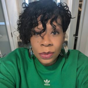 Heather B. Instagram - I see BLACK....but they keep seeing GREEN. 🖤🤎💚

#GODISGREAT