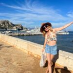 Heather Graham Instagram - Hot tomato girl summer 🍅🇬🇷❤️🍝