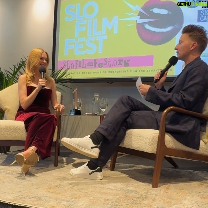 Heather Graham Instagram - Thank you @slofilmfest for giving me the King Vidor award for career achievement in film and screening my new movie Chosen Family! And thanks @christophergardner for your thoughtful questions, you are such an amazing journalist! ❤️🎥💫😘💕🥰🎉🙏