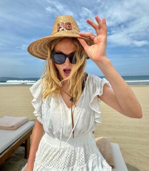 Heather Graham Instagram - Celebrating spring south of the border!🌸💃🏼🇲🇽🩷💋