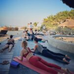 Heather Graham Instagram – So grateful I got to go on a yoga retreat and meditate looking at the ocean with @soukofrima_ and @mjmasala @souk.studio. Me gusta 🇲🇽🌞🌊🧘‍♀️❤️