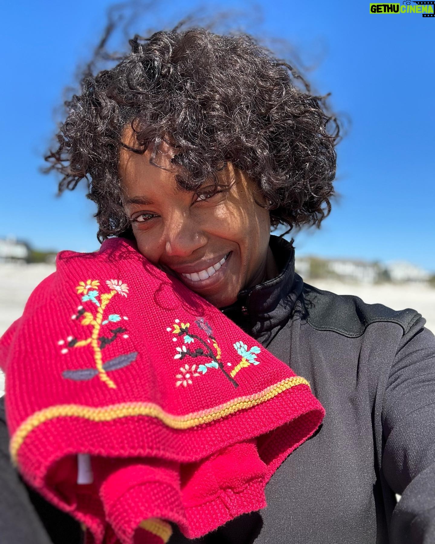 Heather Headley Instagram - A good and happy #monday morning…from a magical #southcarolina!