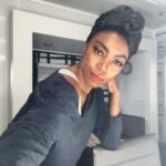 Heather Headley Instagram – Three hour break between scenes, so I caught up on my lines, email, and a nap…the last maybe being the most needed today…well, until I can’t remember my lines 😉!

@sweetmagnoliasnetflix 
#sweetmagnolias 
#season4