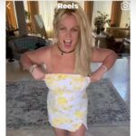 Heather McDonald Instagram - Thursday #JuicyScoop! Brandy and Julie on Female Rage, Britney and Grifters Julie Goldman and Brandy Howard from Dumb Gay Podcast are here! Is Britney Spears running through her 60 million on private jets and sensible brown pumps? Stagecoach might have been the death of me. The real female stalker in Baby Reindeer is pissed! On Vanderpump Rules, Scheana may have finally gotten through to Sandavol and Ariana had to explain male rage to Brock. Jax is stressed on The Valley. A 32 year old grifter woman with a Masters degree pretended to be a 13 yr old. Is Dorit not returning to RHOBH? Drew Barrymore knows no boundaries. We want the Richard Simmons bio pic! Kelly Ripa and her husband are annoying click bait. Taylor Swift is hanging with Gigi Hadid and Bradly Cooper. Barbara Streisand just wants one simple question answered. Enjoy! @thebrandyhoward @mrjuliegoldman #britneyspears #vanderpumprules #thevalley #jaxtaylor #drama #cheating #affairs #hollywood #grifter #female #rage #ariana #breakup #heathermcdonald #phoenix #scottsdale #standupcomedy