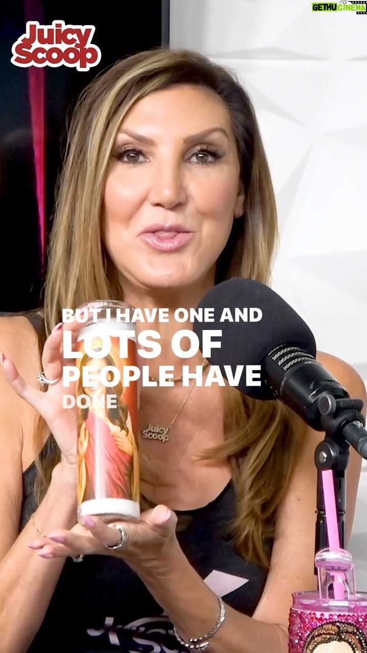 Heather McDonald Instagram - My life in 20 yrs is #Hacks! @guybranum wrote on it and appeared in a hilarious scene we discuss on #juicyscoop #comedy #standup #etsy #max #female #standupcomedy #candles #writing #hollywood