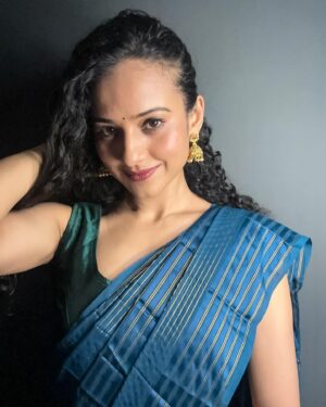 Heena Parmar Instagram - ♥️

#selftest
#heenaparmar