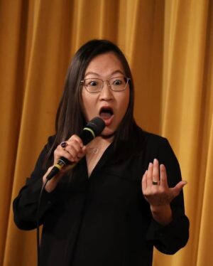 Helen Hong Instagram - I worked all weekend but it wasn’t too bad. #dreamjob #standup #comedy @comedyandmagicclub @jaylenosgarage @kevinnealon 📸: @mslynstagram