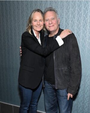Helen Hunt Instagram - My beloved friend @paulreiserofficial wrote, produced and stars in a beautiful movie. “The Problem with People.” It’s exactly the right movie for this painful moment. Wait till you see it. I’ll keep you posted when it’s coming out but what an amazing job. ❤️

#madaboutyou #madaboutyoutvshow 
@dtlafilmfest