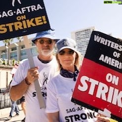 Helen Hunt - 3.5K Likes - I’m a member of both of these unions.
This strike is about all of us but mostly the talented, hard-working members who need an increase in pay and financial recognition of how the business has changed. For most members this is not about getting rich. This is about getting health insurance, food, buying a Christmas gift for their kid.
I’ve been unspeakably LUCKY. Most artists want to do what they’re good at and survive. We stand with them.
@jeffreynordling
@sagaftra
@writersguildwest
Photo by @davidhumekennerly !!!!
#unionstrong