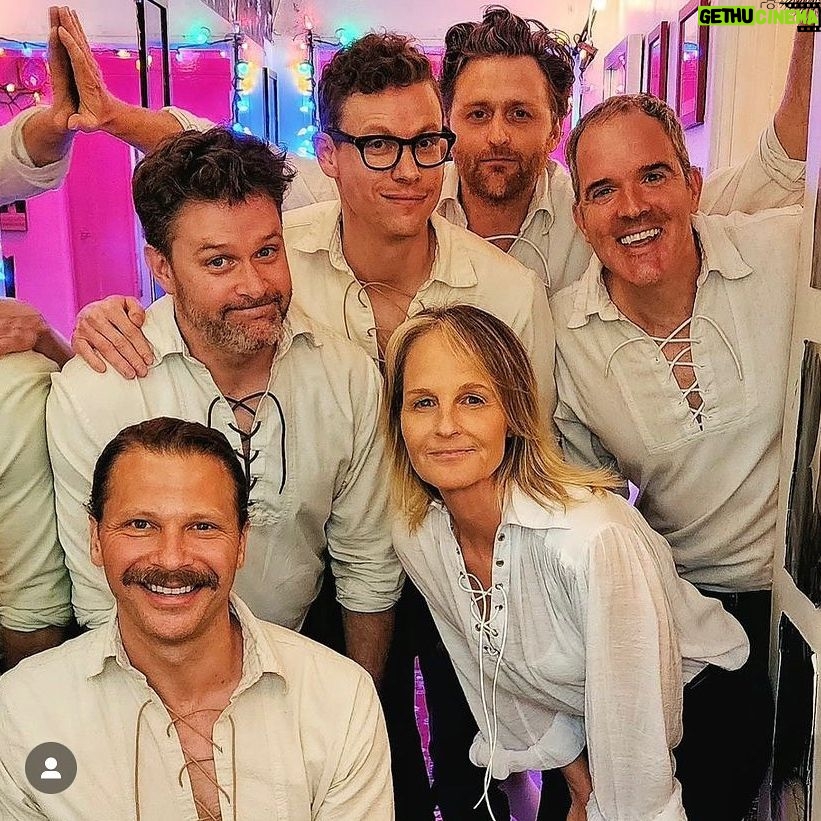 Helen Hunt - 5.4K Likes - Holy shit! Improvised Shakespeare with these geniuses @largolosangeles last night.
Like jumping out of a plane with the 5 best and kindest improvisers making sure you land safely.
#Yikes! That Happened
❤️ 🎭 ❤️🎭❤️🎭❤️🎭