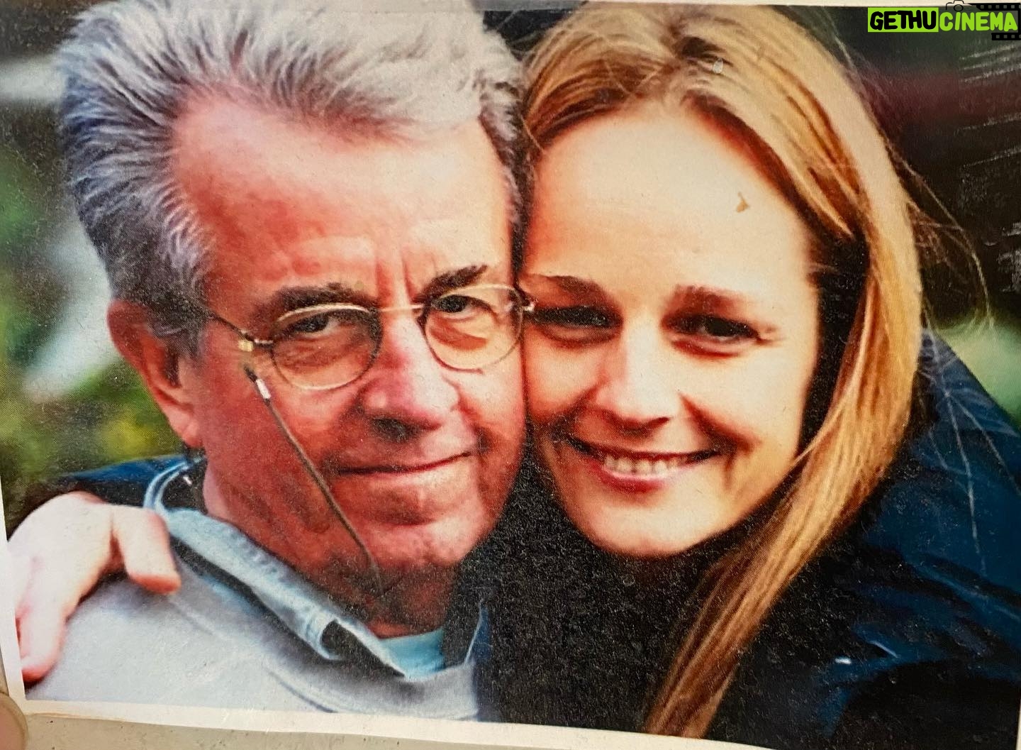 Helen Hunt - 5.9K Likes - Thinking of you Gordie.
Gonna do my best impression of you today.
April 26 1929
Dec 17 2016
and on and on…❤️
