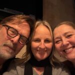 Helen Hunt Instagram – I miss rooming with these two. 

@camrynmanheim 
@jeffreynordling 
#Three’sCompany