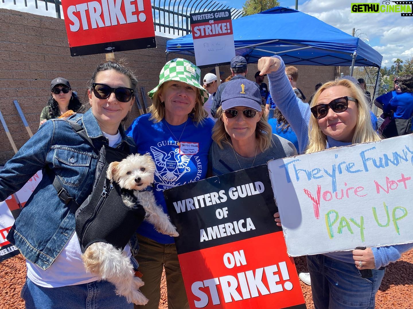 Helen Hunt Instagram - Wore my Oscar hat for the first time ever to march for @wgawest I mean #asgoodasitgets didn’t write itself. Thank you @bthomer for being on the front lines of this fight. All of us who work in film and television thank you.