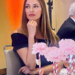 Helen Lindes Instagram – Recordando uno de los eventos más emotivos a los que he ido este año… Gracias @clarinsespana por vuestra labor, como siempre es un placer poder apoyar causas benéficas como la de @aldeasinfantiles_es 💙❤️ Enhorabuena a la premiada Helena González,
madre de acogida de Aldeas Infantiles SOS, a la maravillosa madrina @anitatallgirl 🥰 Y a @isabellepicou por un evento precioso. #prixpourlenfanceclarins