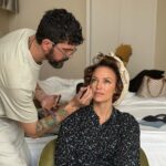 Helen Lindes Instagram - Semana intensa de trabajo en Lyon 🙌🙌 madrugones, horas de pelo y maquillaje y días enteros en estudio de rodaje y fotos… pero feliz de compartir mi tiempo con un equipo tan agradable y profesional 🥰 Y por supuesto muy agradecida por trabajar en lo que me gusta y por tantos años!! ❤️@rowentafrance @martaasturias @pablorobledo_co @reyesembid