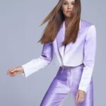 Helen Lindes Instagram – Otro año más soy imagen de campaña de @rowenta_es y no puedo estar más contenta con los resultados, tanto de la sesión de moda como de su producto estrella: Hair Therapist!! Es la revolución 🙌🙌 enhorabuena equipazo!! @sergijasanada @martaasturias @pablorobledo_co @reyesembid @art.tactico @voguespain @yolandablasco_makeup @angel_cabezuelo