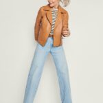 Helen Skelton Instagram - #AD I am so excited to announce that I have teamed up with @jdwilliamsuk to empower women with fashion confidence 👗! I caught up with @therealgokwan and had such a fun chat about embracing mid-life fashion, styling tips, and debunking myths about what you should and shouldn’t be wearing when you hit the mid-life mark 💃💃💃 #findyourstyle #jdwilliams #jdwilliamsuk