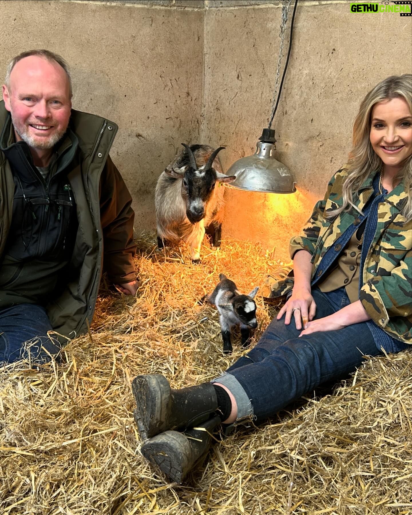 Helen Skelton Instagram - So much love for this little Pygmy …. We will keep you posted on how the little goat goes over the next few nights. @onthefarmc5 continues tomorrow and Friday 8pm @channel5_tv #farming #yorkshire #goats #pygmy #spring