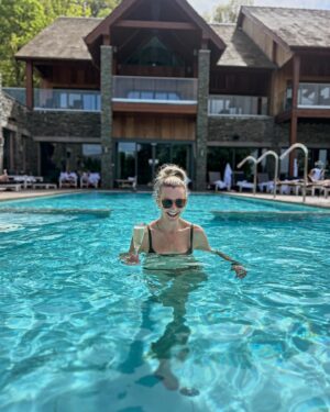 Helen Skelton Instagram - Absolutely beautiful, laughter filled day celebrating @amy.cowin birthday, forty years of having you as my pal. We have seen a lot of life 😜😆, of the many things I love about you it’s your ability to see the funny side of everything. 😝😜😍😍 …..Only took us five months to lock a date in. ….Standard. Thanks for looking after us so well @lakedistricthotels @mizupanasian #lakedistrict #lodore #spa #spahotels #celebrations #birthday