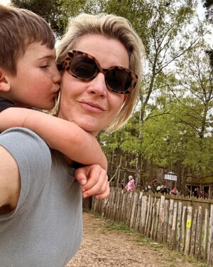 Helen Skelton Instagram - Norfolk spam incoming…time to do nothing 😍#staycation #norfolk #downtime #roadtrip #easter #familytime #schoolhols