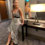 Helen Skelton Instagram - Lift loitering ahead of the @brits Thanks for the loan @mywardrobe_hq @melis_kaptanoglu_official @willa.phoenix @chlobojewellery @kurtgeiger @annabelkermanstylist #brits #britawards #saturdaynight