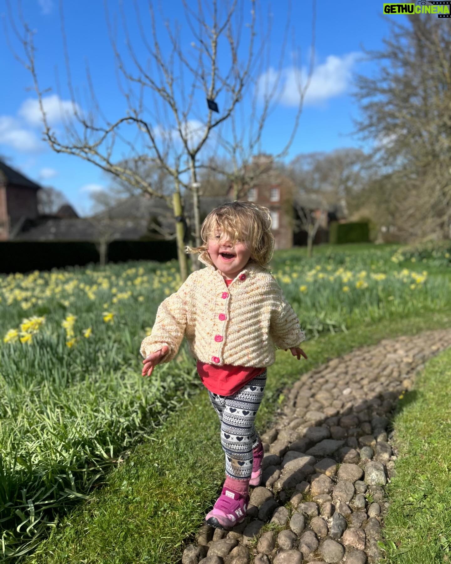 Helen Skelton Instagram - Lighter nights on routeโฆ. And we are here for it ๐๐๐ฒ๐ชป๐ธโ๏ธ#spring