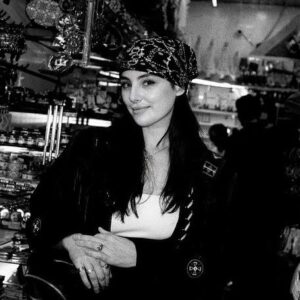 Helena Coelho Instagram - Hey!

Hoje temos Dj set a quatro mãos, CASAL MARAVILA na @musademarvila das 23h-03h💥

🤍💀🖤💃🏻🤍🕺🏼👹

#comesayhi 
#postpunk #gothic #bluespunk #rocknroll #ohyeah #helenacoelho #paulofurtado #thelegendarytigerman #couple #loveisthepowersupreme