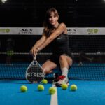 Helena Costa Instagram – Quando estou mais desaparecida assim ao fim de semana…é porque estou algures num campo de padel concentrada em algum torneio 🫢 bom fim de semana! 
A ver se vemos o céu hoje 🌌  #padelgirl