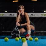 Helena Costa Instagram – Quando estou mais desaparecida assim ao fim de semana…é porque estou algures num campo de padel concentrada em algum torneio 🫢 bom fim de semana! 
A ver se vemos o céu hoje 🌌  #padelgirl
