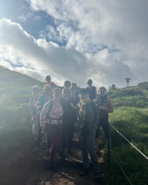 Hélène de Fougerolles Instagram - 1er jour sur l’île de #madere avec mes @copinesdevoyage @melanie_fourre @christinehespeel @marie062016 @leibysantelli @clairema_dgm @karinedouard @annesor93 @fullexperiencemadeira 
Île aux fleurs, éternel printemps, entre 17 et 22• dans différents endroits de l’île! Paradis!☀️🙏🏻❤️