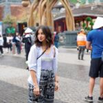 Helga Krapf Instagram – That slight GenZ blurrrrr VS the sharp Millennial photo (SWIPE) the original IG babies have worked so hard on perfecting. 🤪✌🏻

As someone who has been on this platform from the very start, I’ve seen all the trends, the changes, the merges etc. that happened over the years and I’m honestly happy about this fresh take on posting photos that don’t look so “professional” or straight out of a magazine. 📷 

Like coming up for air and finally being able to let go of the pressure social media has unknowingly put on many of us. Its nice to somehow go back to how it all started, just with better skills and upgraded phones/cameras. Hoping 2023 is all about embracing the change, this new but old way of sharing bits and pieces of everyday life, and the authenticity of our imperfectly perfect selves (and selfies 😉🤳🏼). 

What was your fave and least favorite trend here on IG? I personally never liked the 3 in 1 row trend #EFFORT – isang photo nga effort na i-upload tatlo pa? Plus it was flooding. 🥴