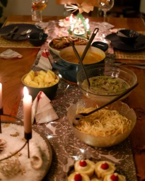 Helga Krapf Instagram - A Family of two. 👩‍👧❤️ First time that we spent Christmas this way, just me and her. We bonded over wrapping Lumpia, cooking, decorating the table, and the desserts. After praying, Amelie immediately started serving herself some pumpkin soup and said “Good job Mommy for cooking all of this by yourself, I love it.” 😭😭😭 

Beyond thankful for how blessed I am to get to raise this child, the gift that keeps on giving. Merry Christmas from our little imperfectly perfect family to yours. 🌟