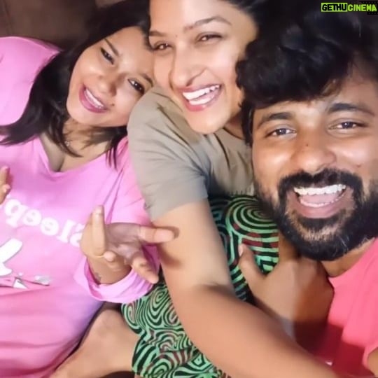 Hema Dayal - 16K Likes - #anuselva #hema #hemadayal என்றும் நட்புக்கில்லை முற்றுப்புள்ளியே...❤️🫰
@s.d.ganesh
@hashini__naidu
@anu.official23