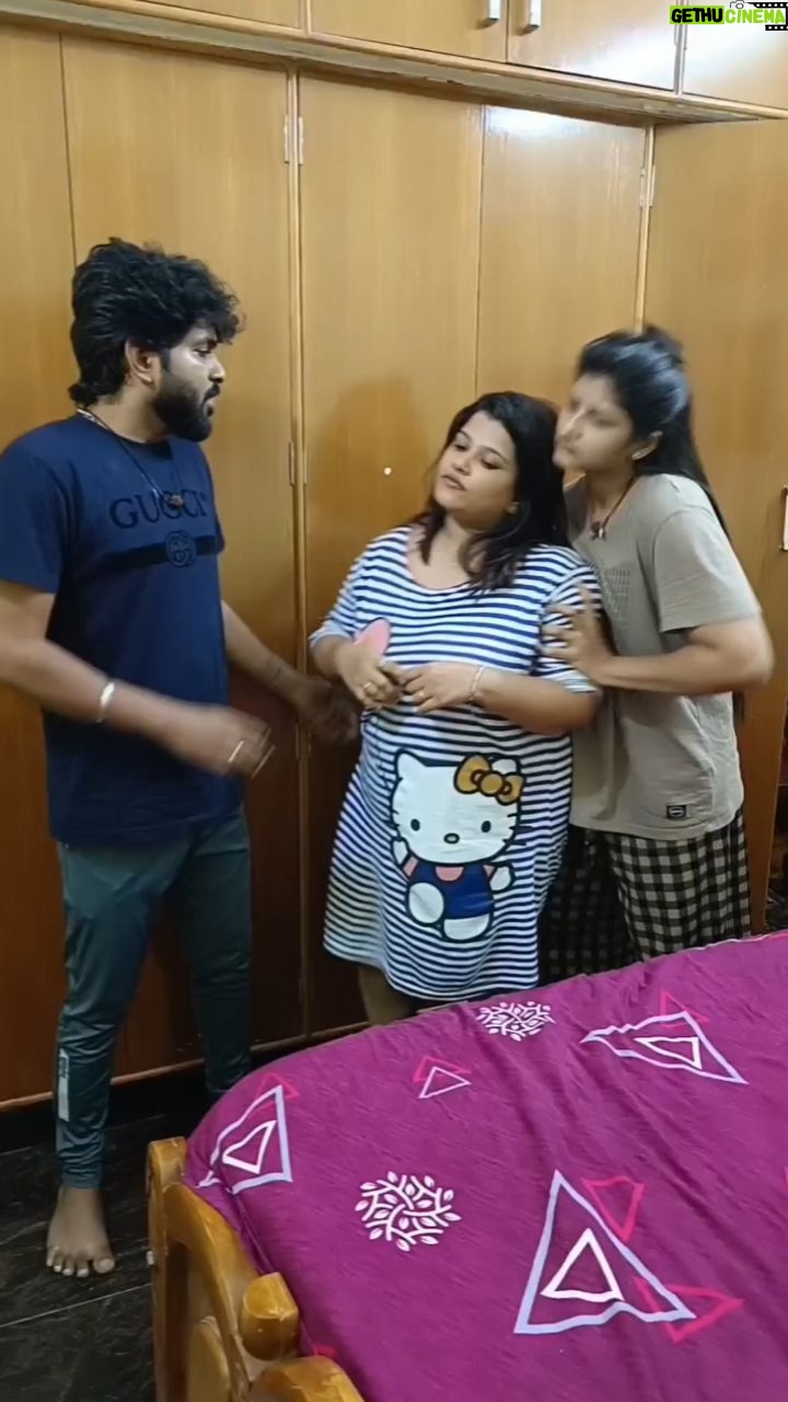 Hema Dayal - 42.1K Likes - மீண்டும் மீண்டும் ஆ... 🤣🤣
@anu.official23
#hema #hemadayal18 #hemadayal #anuselva #tamilmovie #explore