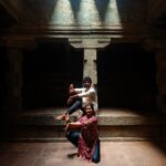 Hema Dayal Instagram – Dance is a Spiritual, Dance with ur Heart your feet will Follow 🤍 after long time to dance with one of my favourite dancer @hemadayal18 🤍💃 Thank you @archana_kumaar for taking this picture 😊 📸#dancer #dancelove #dancegod #nataraja #thirunelveli #nelliappartemple