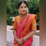 Hema Dayal Instagram - 🥰😍🤩 . Jewellery :@chicjewells Blouse aari: @roja_aari_works_adyar . . #hemadayal18 #hemadayal #hema #zeetamilserials #meenakshiponnungaserial #pooja #serialartist #traditionallook #explorepage #explore #love #sareelove #saree