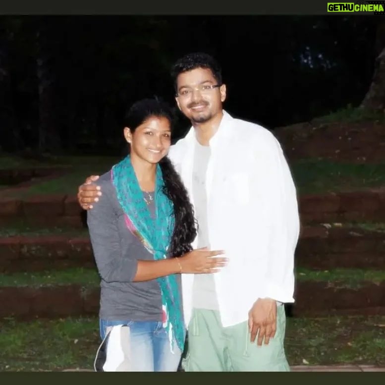Hema Dayal - 33.7K Likes - #happybirthday 🎂my chellakutty ❤️😘
#thalapathy #vijay sir😘
#godblessyou 🙏🏼😘have a amazing year sir🤩
Keep rocking an mass...👍🏼
.
.
I'm so so proud of i work with you in #assistantchoreographer #velayudham #Puli #kaththi #sarkar ... Sir 😘🙏🏼🥰
.
.
#thalapathyvijay #hbdthalapathyvijay #chellakutty
#lovelyperson #mass #vijay #cute #hemadayal18 #hemadayal #hema #explore #explorepage #love