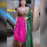 Hema Dayal Instagram - 🤩🙈#zeetamilgoldenmomentsawards2023 . 🥻🥰@lithas_rentals #zeetamilawards #meenakshiponnungaserial #hemadayal18 #hemadayal #hema #traditionalook #explorepage #explore