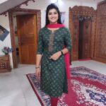 Hema Dayal Instagram – 💚❤️…☺️
.
.
#hemadayal18 #hemadayal #hema #zeetamil #zeetamilserials #explorepage✨ #explorar