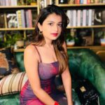 Hemal Ingle Instagram – 🖤