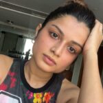 Hemal Ingle Instagram - Resting face 🫠 after a crazy workout