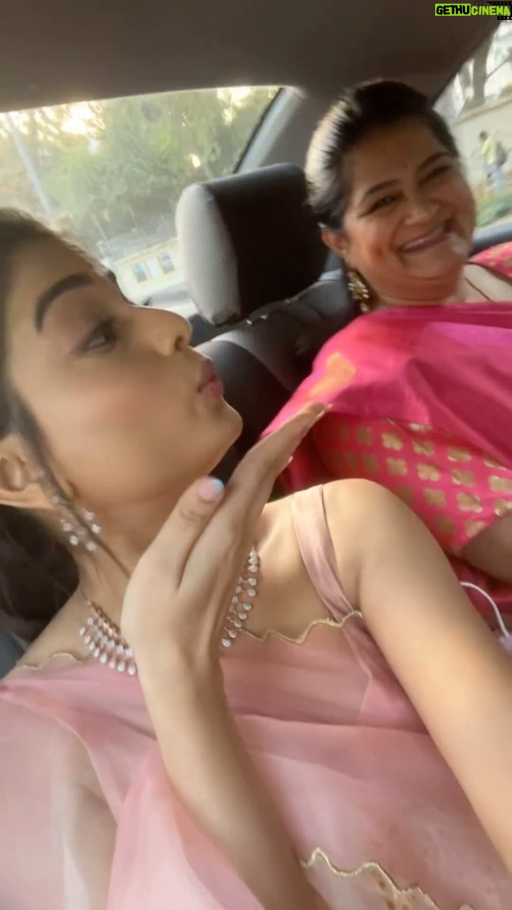 Hemal Ingle Instagram - I hit the jackpot with you @ingledhanashrie ❤️ Happy Mothers Day ❤️