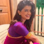 Hemal Ingle Instagram – Swipe right to put a smile on face 🫰🏼