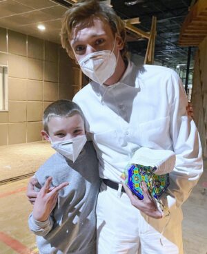 Hendrix Yancey Instagram - 001 and 013 in Hawkins Lab peacefully. 

Also here’s some #bts of #strangerthings4 

1) Hendrix with Jamie
2) Playing outside the HNL with 011 @martie_blair_la 
3) The Sensory Deprivation Tank 😮
4) every day for 2 months they used putty and makeup to cover my earring holes in my ears 🤪
5 & 6) ME

#strangerthings #strangerthings4 #hawkinsnationallab #rainbowroom #strangerthingscast #upsidedown #elevenstrangerthings #milliebobbybrown #dufferbrothers #strangerthingsfan #theupsidedown #hawkinsnationallaboratory #strangernumbers #ST4 #013 #13 #Thirteen #NewNumbers #STnumbers #Hendrixyancey

@strangerthings4.updates
@strangerthingsnetflixtv
@stranger4news
@strangerthingsnetfliix
@thestrangerhell
@strangerthingslab