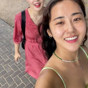 Heo Ga-yoon Instagram - 2YOON 11th anniversary
나 보러 멀리 발리까지 와주는 멋있는 내 친구❤️