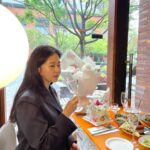 Heo Ga-yoon Instagram - 1년치 꽃 다 받았다😎