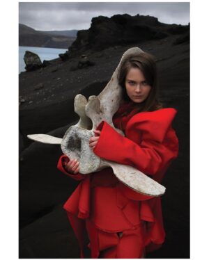Hera Hilmar Instagram - I feel us, as Icelanders, have to ask ourselves this question as citizens of a society that allows these kinds of hunts: Is this something we actually support and stand for? 🐋🐋🐋

For @vikanmagazine with editor and writer @liljuros ☄️ who dedicated this whole issue to whales 🐋 🫶

Photos and artistic direction: @anahita.earth , @herahilmar , @micahgaren 

Clothing: @solhansdottir

Make up: @sunnabjorkmakeup